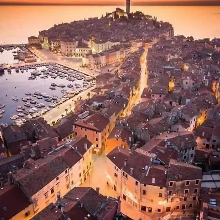 Exclusive Annex * Ρόβινι